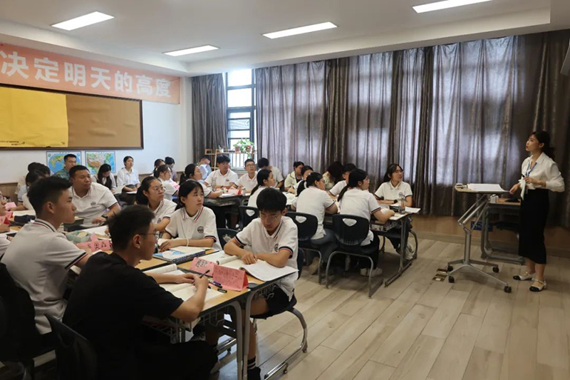 【雙語部高中】賽課展風采，教研促成長